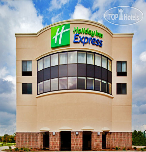Hotel photo Holiday Inn Express Waterloo-Cedar Falls 2*