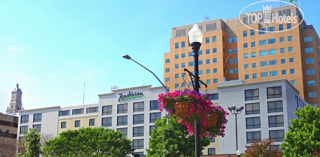 Hotel photo Radisson Quad City Plaza 3*