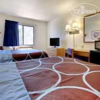 Super 8 Iowa City Coralville 