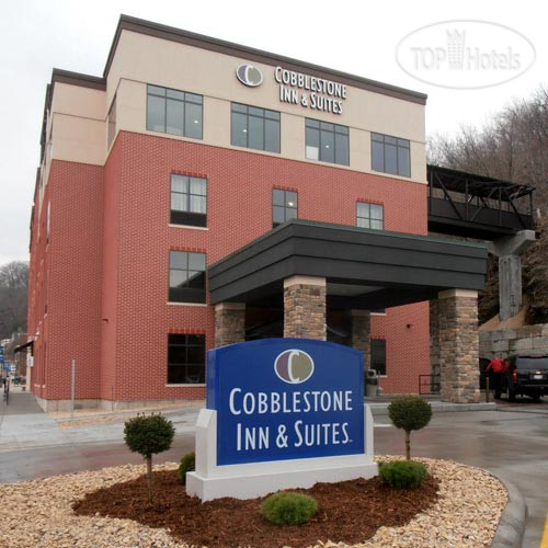Cobblestone Inn and Suites - Marquette