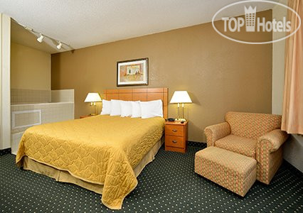 New photos from tourists Quality Inn Coralville 2*