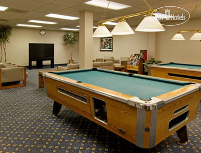 New photos from tourists Baymont Inn and Suites Des Moines Airport 3*