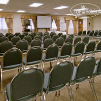 Baymont Inn and Suites Des Moines Airport