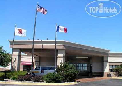 Hotel photo Clarion Hotel Conference Center Davenport 2*