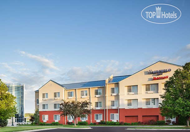 Hotelier's photos Fairfield Inn Manhattan 3*