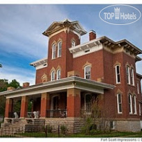 Lyons' Twin Mansions B&B and Spa 