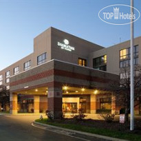 DoubleTree by Hilton Hotel Hartford - Bradley Airport 