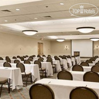 DoubleTree by Hilton Hotel Hartford - Bradley Airport 