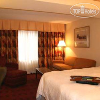 Hampton Inn St. Louis-Downtown (At the Gateway Arch)