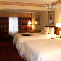 Hampton Inn St. Louis-Downtown (At the Gateway Arch)