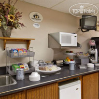 Super 8 Columbia Clark Lane Кухня