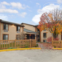 Super 8 Columbia Clark Lane 