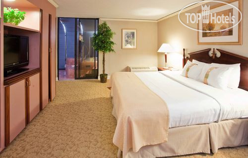 New photos from tourists Holiday Inn Executive Center-Columbia Mall 3*