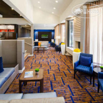 Courtyard St. Louis Westport Plaza