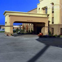 Hampton Inn Kansas City-Near Worlds of Fun