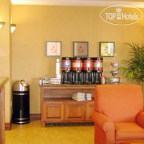 Hampton Inn Kansas City-Near Worlds of Fun