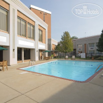 Best Western Airport Plaza Inn