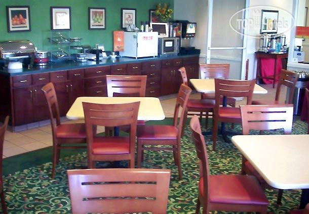 New photos from tourists Fairfield Inn Joplin 2*