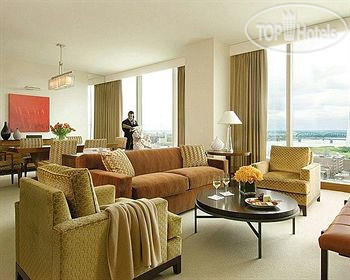 Hotel photo Four Seasons Hotel St. Louis 5*