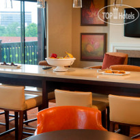 Sheraton Westport Lakeside Chalet