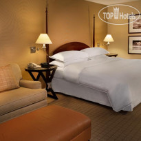 Sheraton Westport Lakeside Chalet
