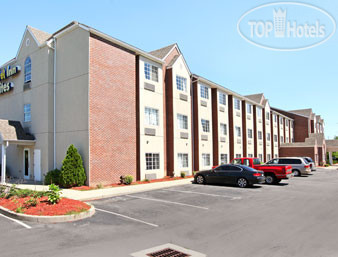 Hotelier's photos Microtel Inn & Suites by Wyndham Florence-Cincinnati Airport 2*