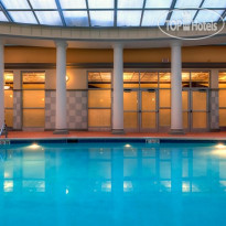 Radisson Hotel Cincinnati Riverfront 