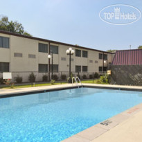 Ramada Henderson Evansville 