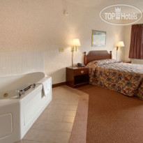 Ramada Paintsville Hotel and Conference Center 