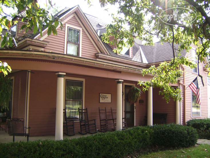 Hotel photo The Corner House Bed & Breakfast 3*