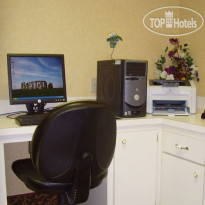 Holiday Inn Express Hotel & Suites Bentonville