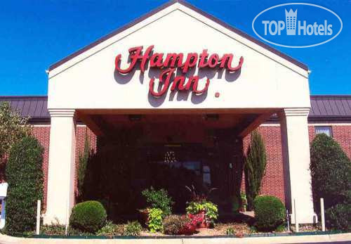 Hotelier's photos Hampton Inn Clarksville 2*