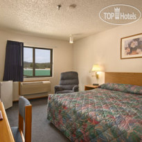 Super 8 - Fayetteville 