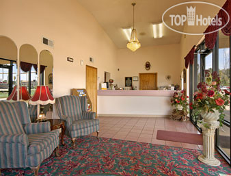 Новые добавленные фото туристов Super 8 Clarksville 2*