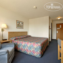 Super 8 Mountain Home 