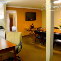 Best Western Premier Governors Suites