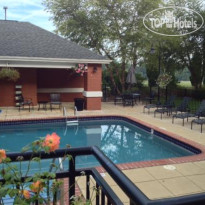 Homewood Suites by Hilton Wilmington-Brandywine Valley Бассейн в отеле