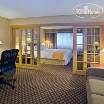 Radisson Hotel Providence Airport 