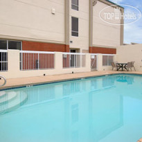Days Inn & Suites Ridgeland 