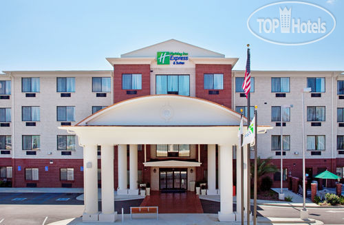 Holiday Inn Express Hotel & Suites Biloxi- Ocean Springs