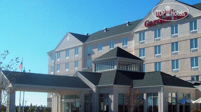 Hotelier's photos Hilton Garden Inn Gulfport Airport 3*