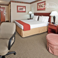 Holiday Inn Express Hotel & Suites Forest