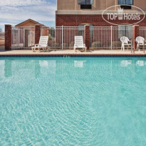 Holiday Inn Express Hotel & Suites Forest