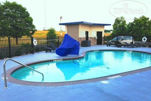 New photos from tourists Holiday Inn Express & Suites Jackson Downtown - Coliseum 2*