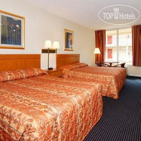 Econo Lodge Inn & Suites Bricktown