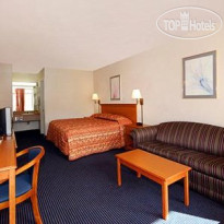 Econo Lodge Inn & Suites Bricktown