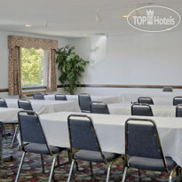 Ramada Airport South 