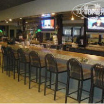 Trade Winds Central Inn