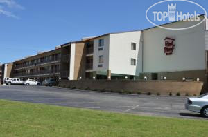 Hotelier's photos Red Roof Inn Tulsa 2*