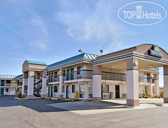 Hotelier's photos Days Inn Oklahoma City West 2*